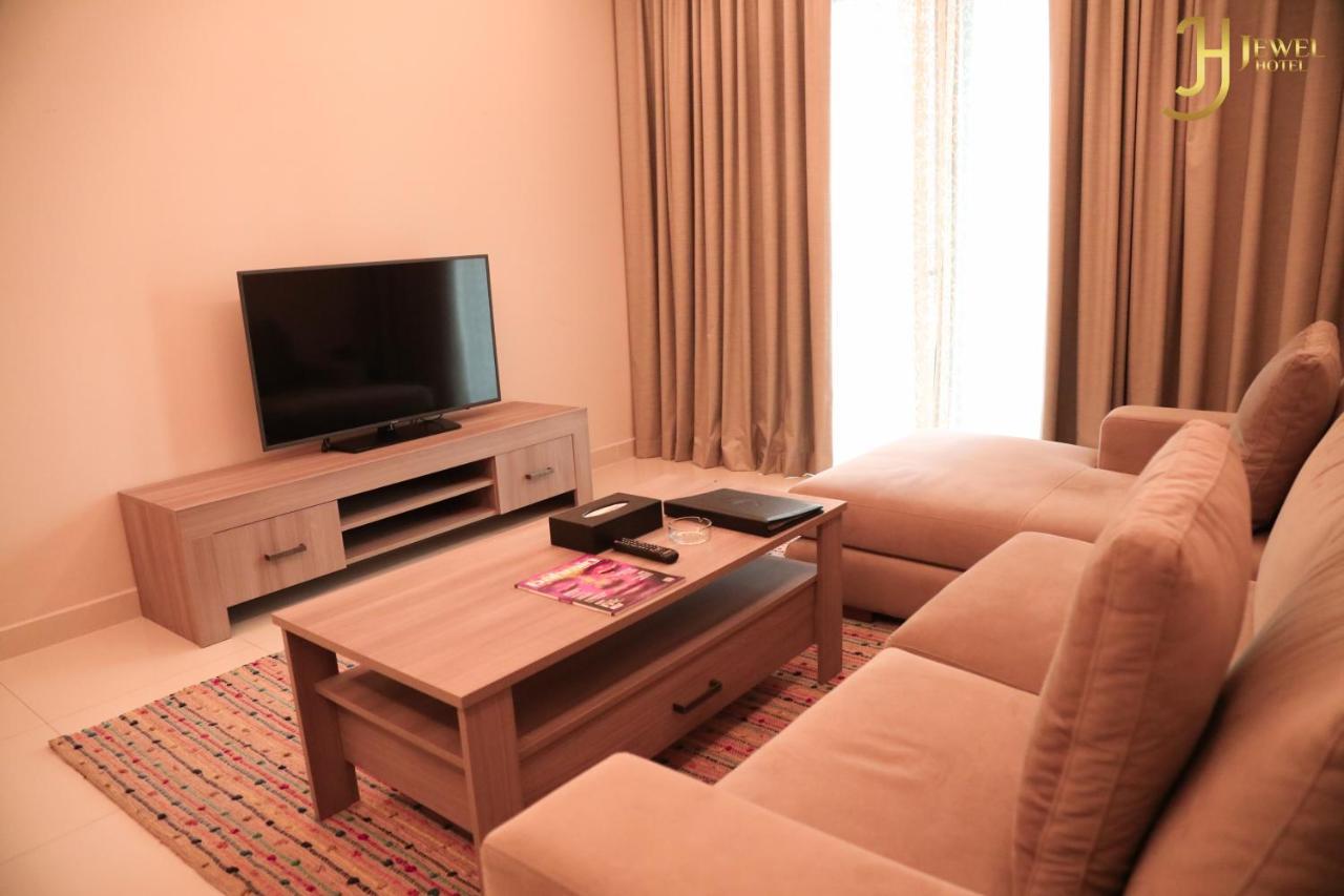 Sunday Luxury Downtown Adliya Formerly Jewel Hotel Manama Exterior photo
