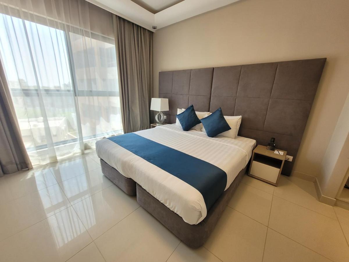 Sunday Luxury Downtown Adliya Formerly Jewel Hotel Manama Exterior photo