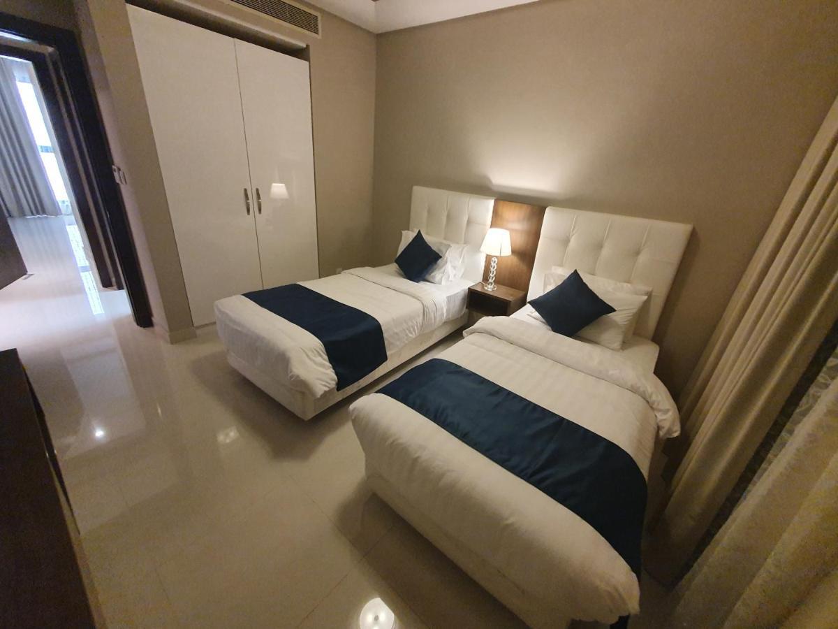 Sunday Luxury Downtown Adliya Formerly Jewel Hotel Manama Exterior photo