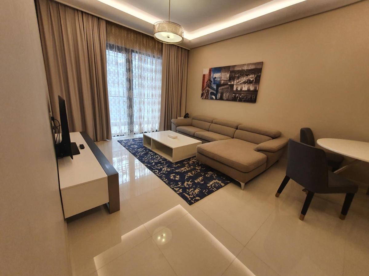 Sunday Luxury Downtown Adliya Formerly Jewel Hotel Manama Exterior photo